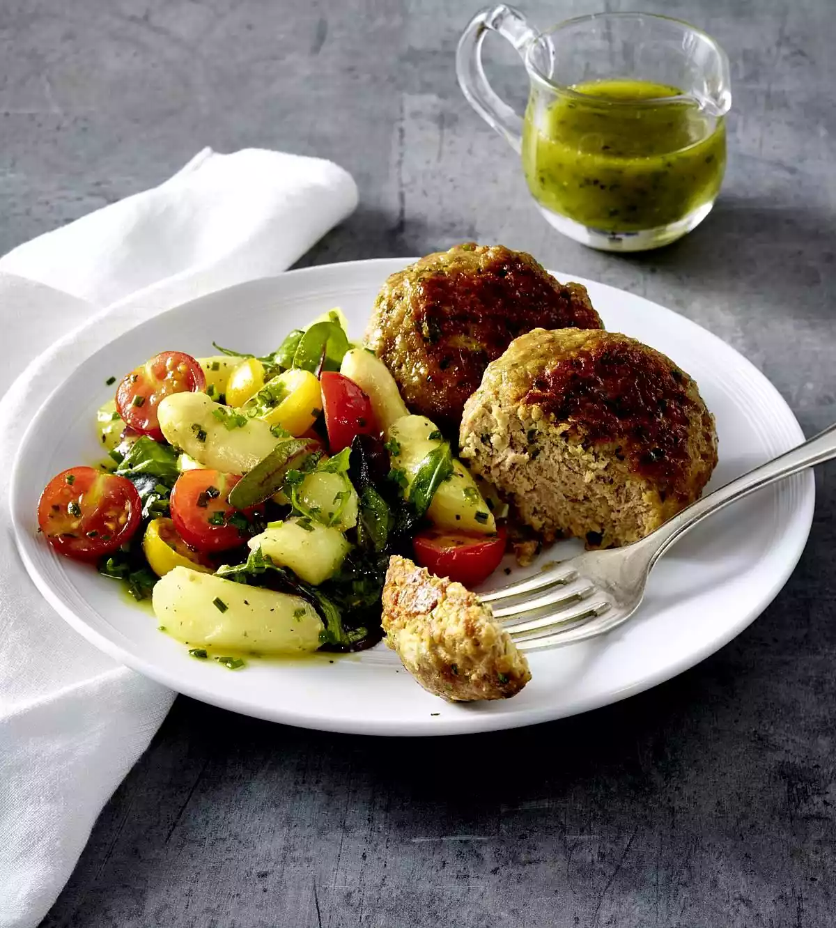 Asparagus Salad With Minced Steak Recipe