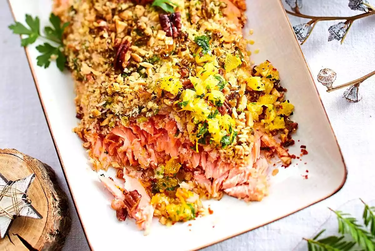 Baked Salmon With Nut Crust Recipe