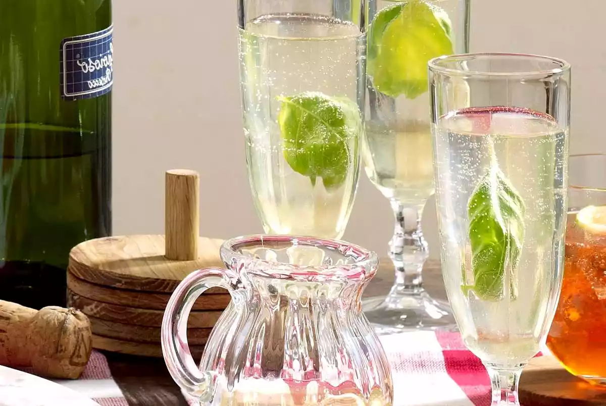 Basil Syrup With Prosecco Recipe