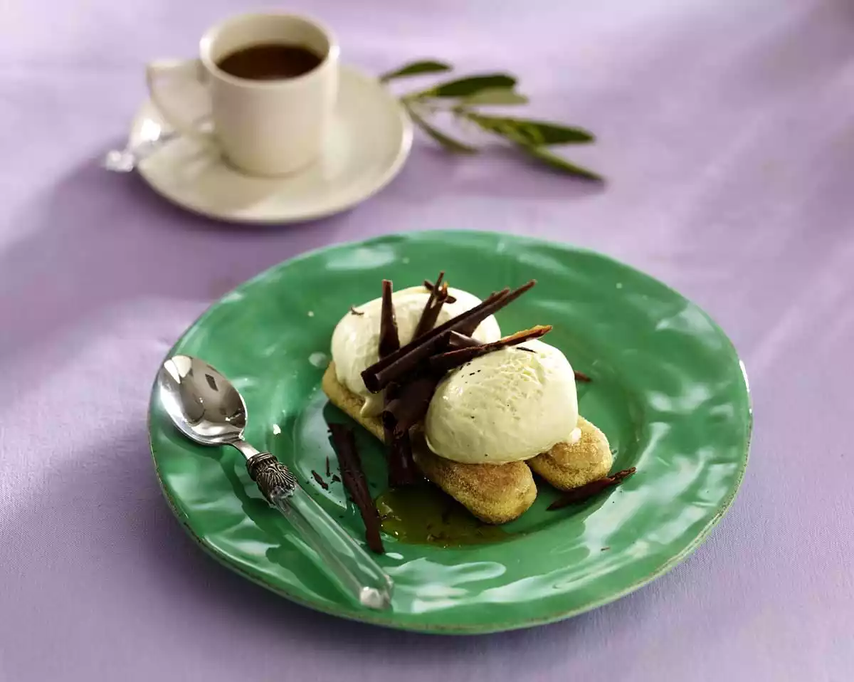 Fast Ice Tiramisu (Dessert Donna Hay) Recipe