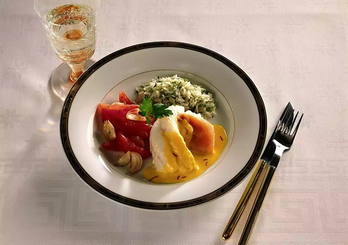 Filet Of Loach With Salmon In Saffron Sauce Recipe
