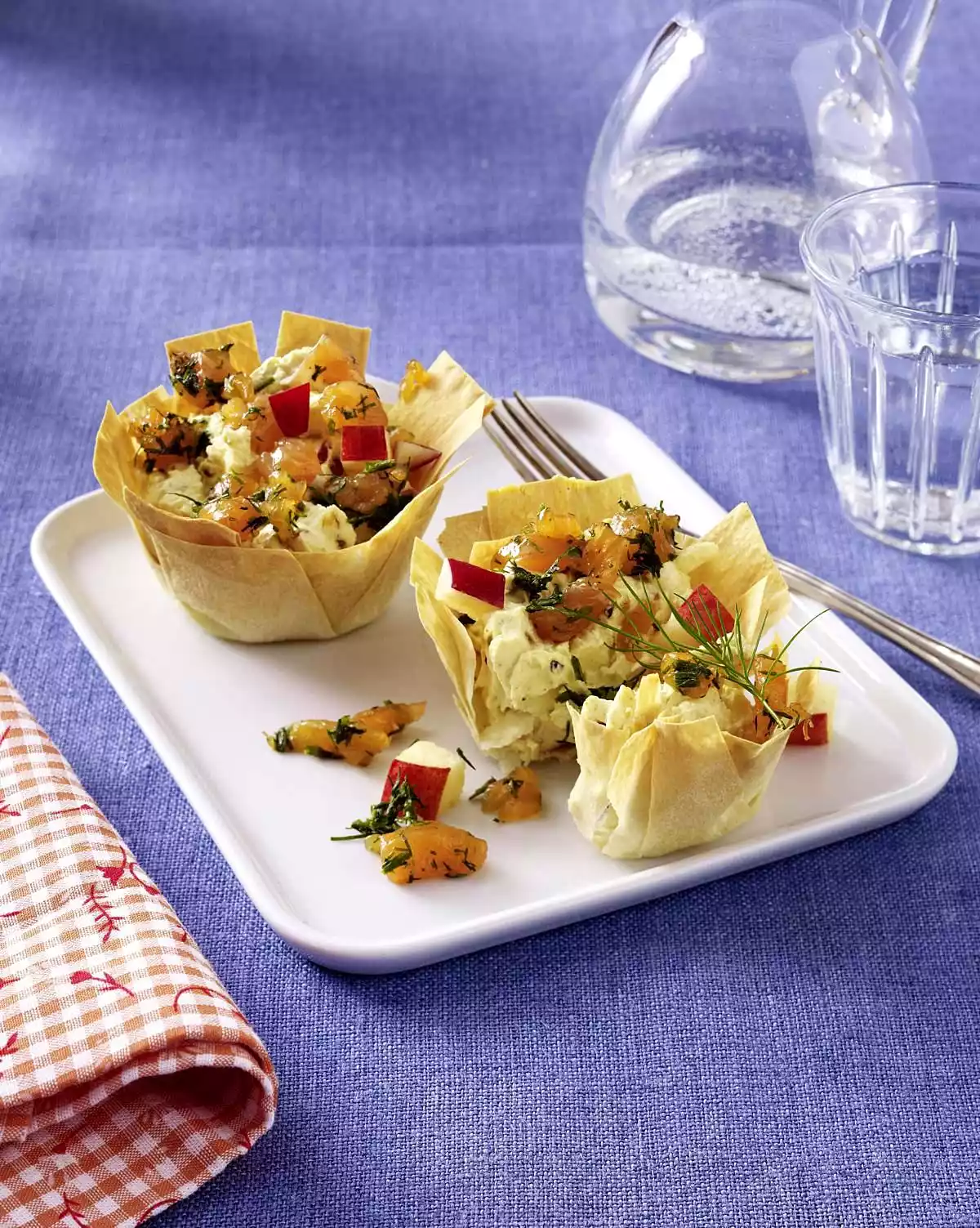 Filo Tartlets With Diced Salmon And Apple And Cream Cheese Curry Sauce Recipe