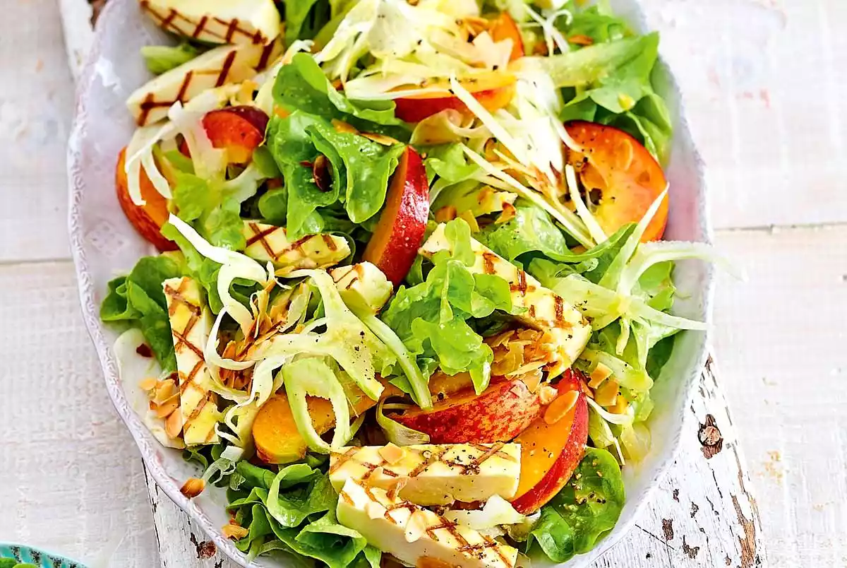 Halloumi On Peach Salad Recipe