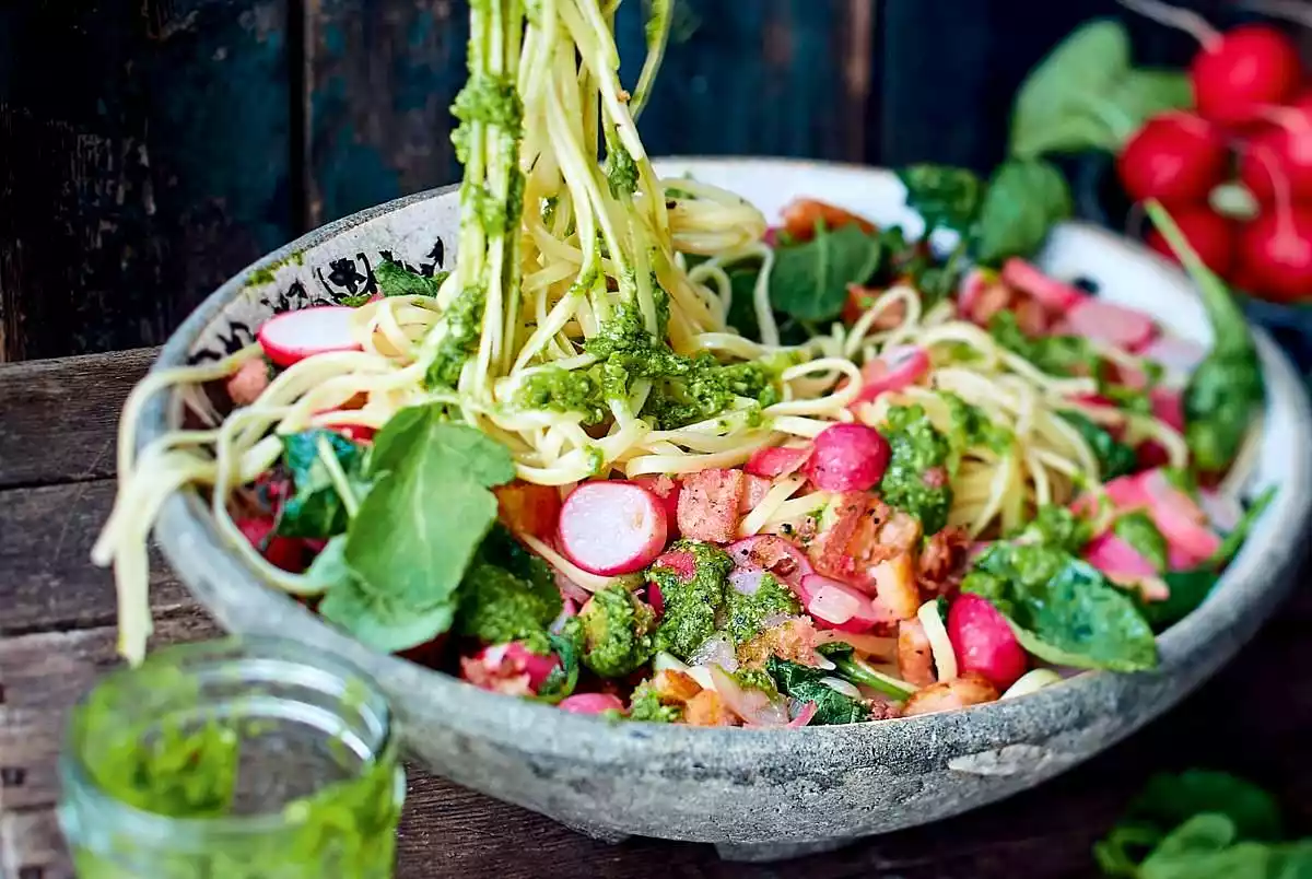 Linguine With Radish Leaf Pesto Recipe