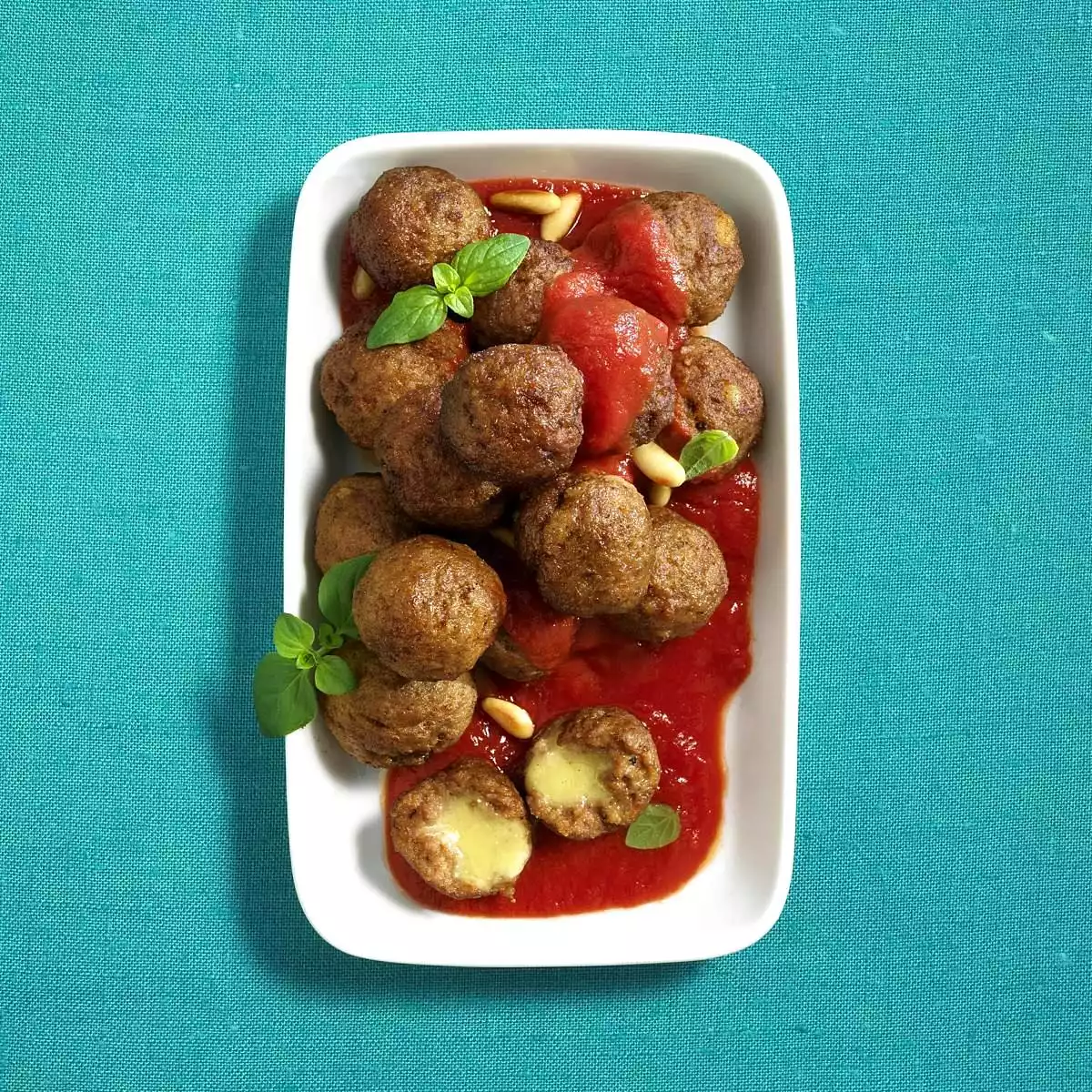 Meatballs (Polpette) with tomato sauce