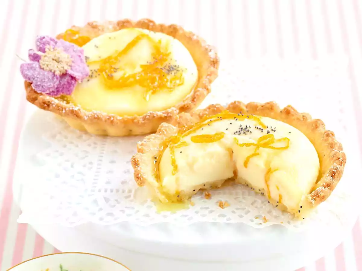 Poppy Seed Tartlets With Orange Cream Recipe