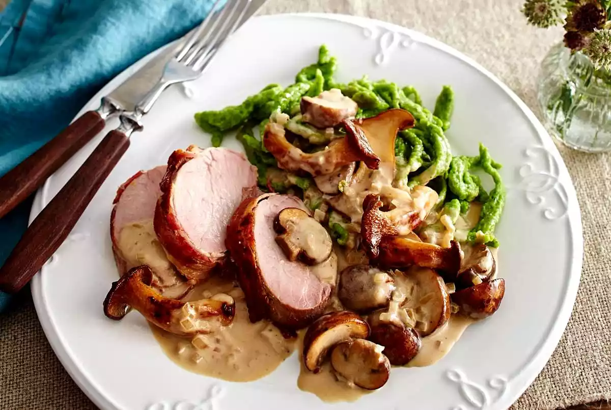 Pork Filet "Hubertus" With Spinach Spaetzle Recipe