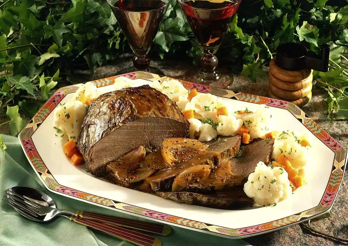 Roast Onion With Colourful Vegetables Recipe