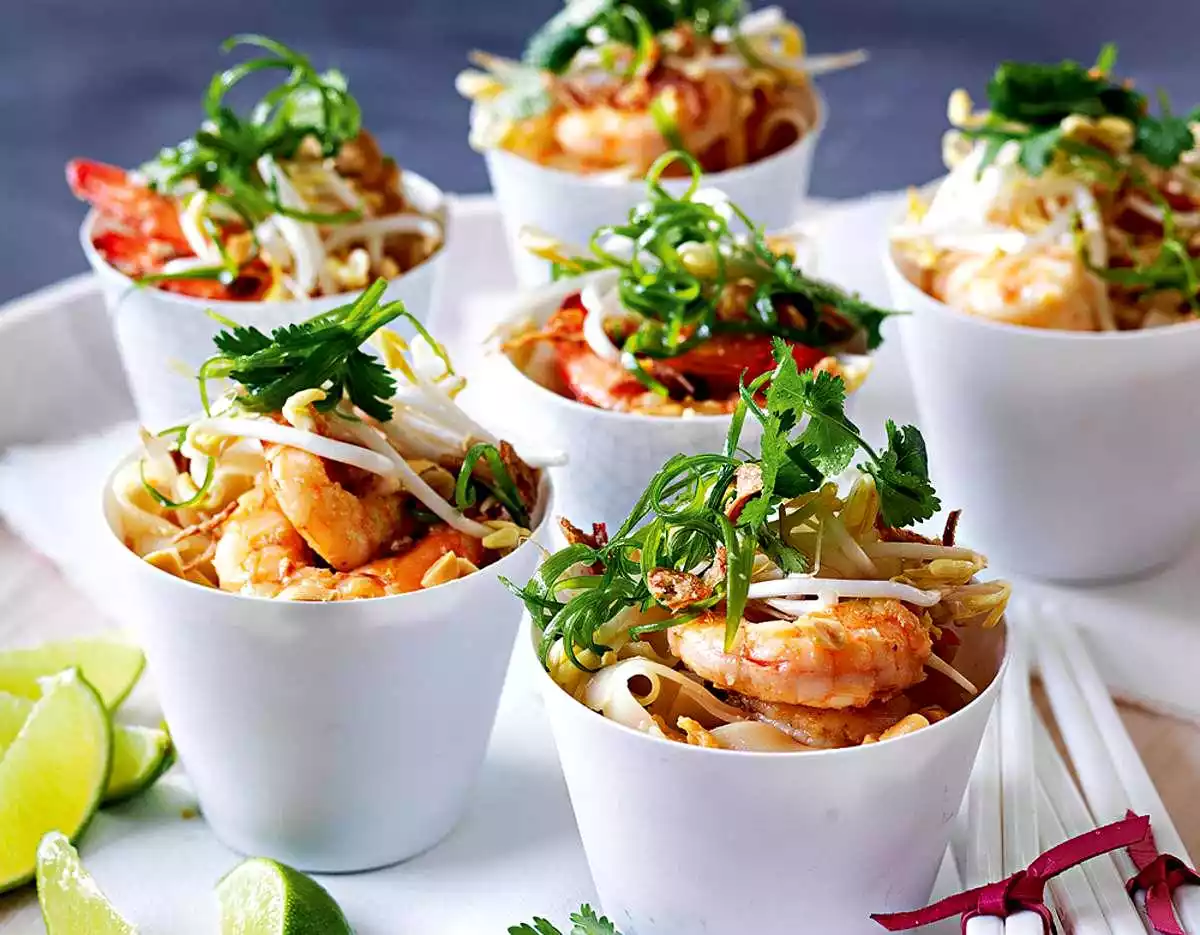 Thai Pad Thai With Prawns Recipe
