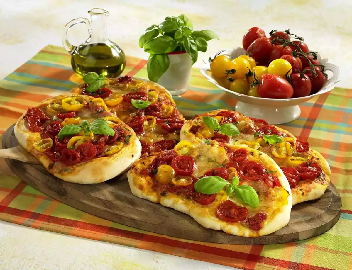 Tomato Pizza Conventions Recipe