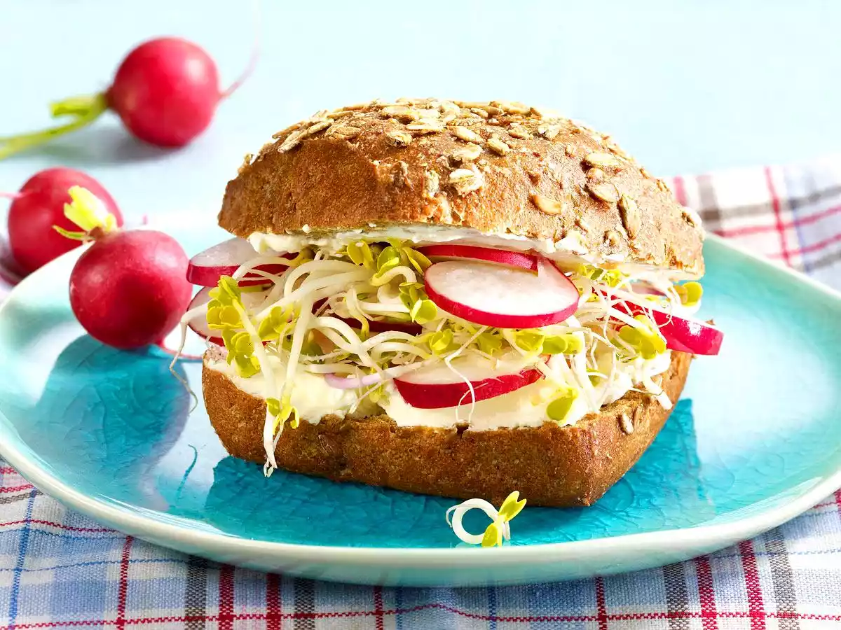 Wholemeal Rolls With Cream Cheese, Radishes And Sprouts Recipe